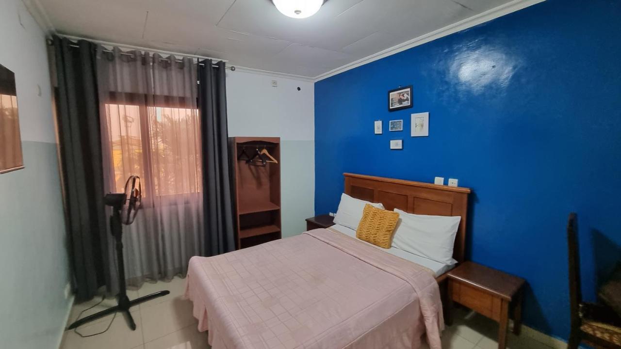 Appart Hotel Mireille Yaoundé Esterno foto