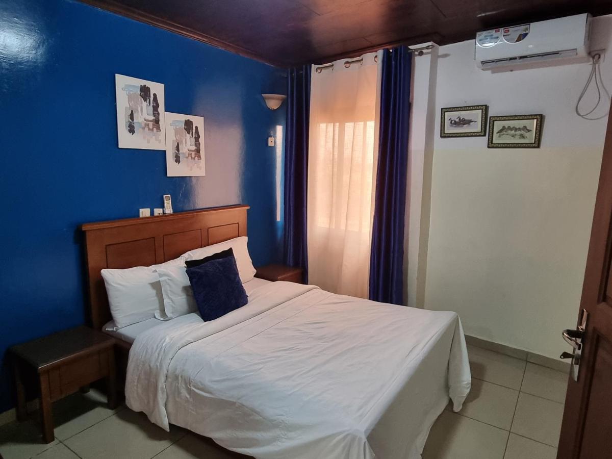 Appart Hotel Mireille Yaoundé Esterno foto