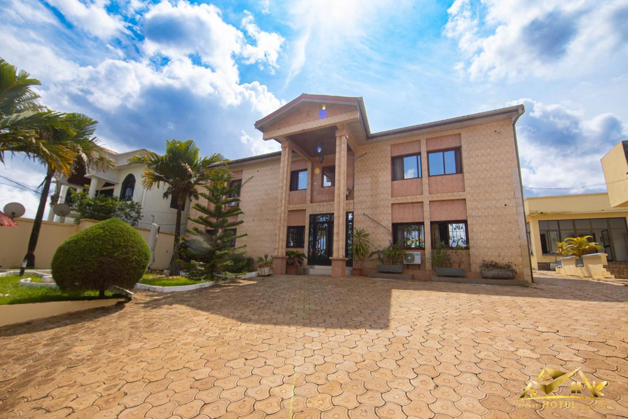 Appart Hotel Mireille Yaoundé Esterno foto