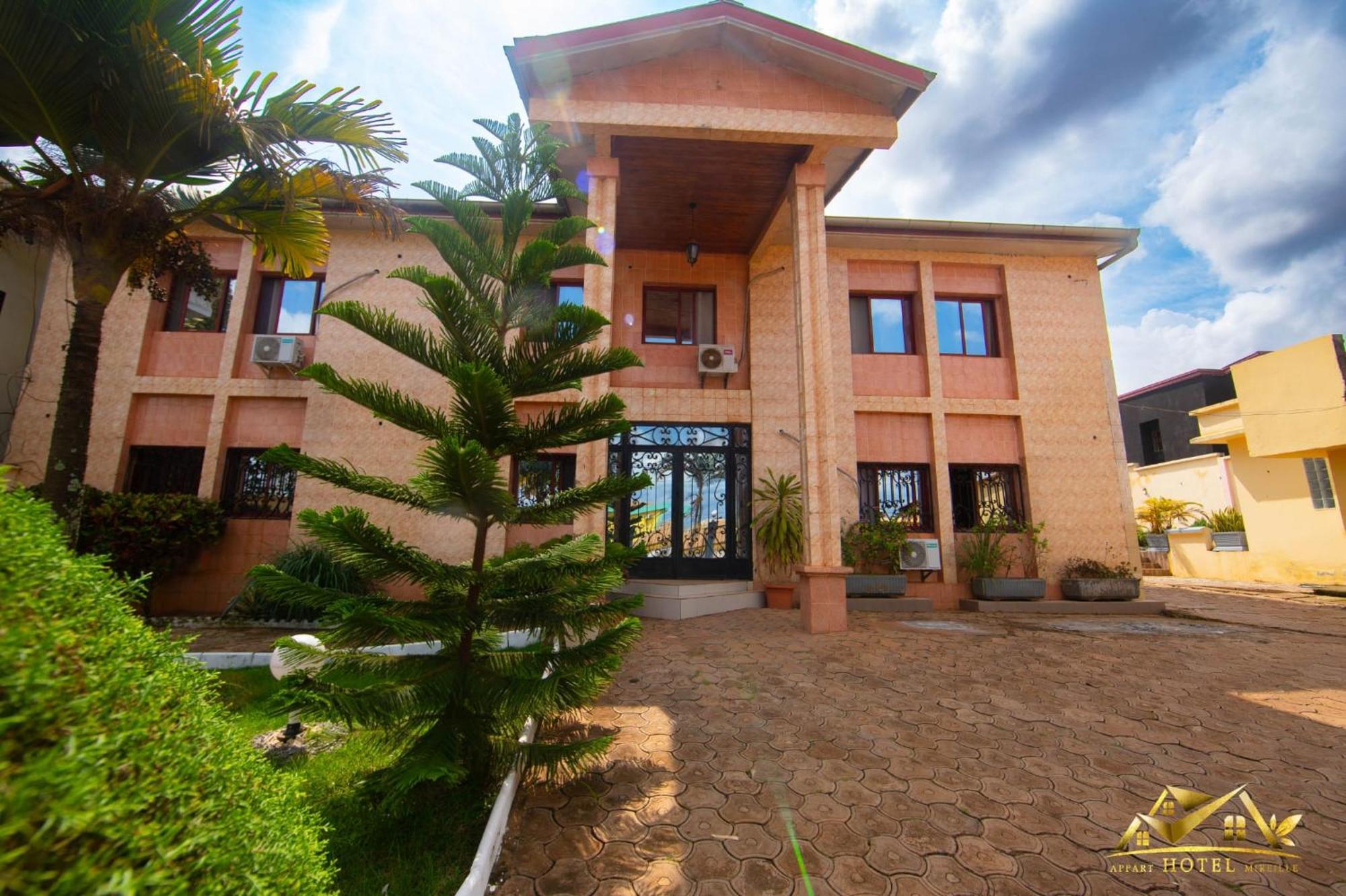 Appart Hotel Mireille Yaoundé Esterno foto