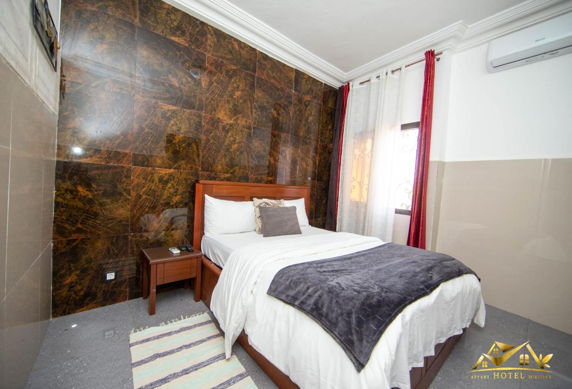 Appart Hotel Mireille Yaoundé Esterno foto