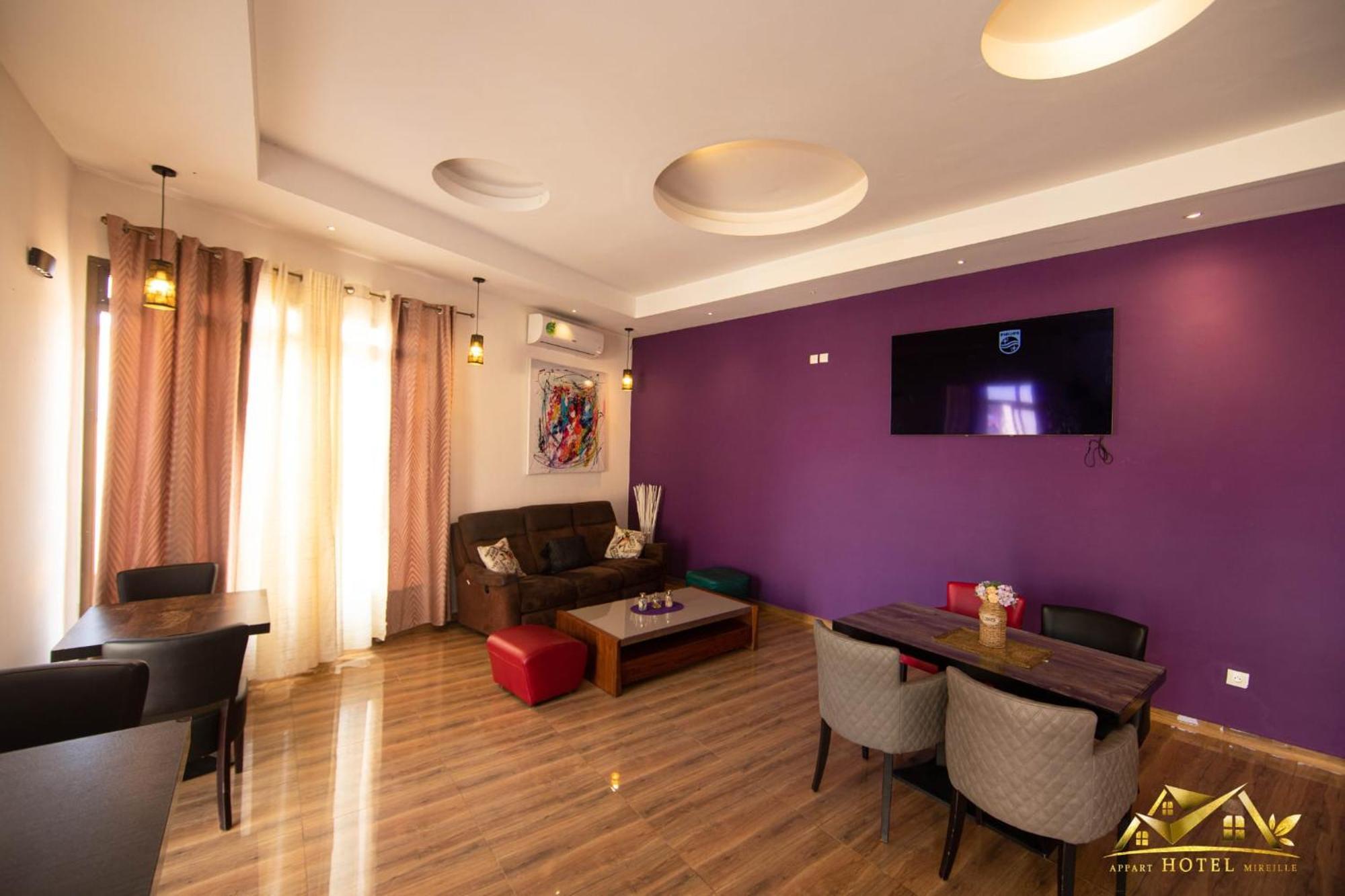 Appart Hotel Mireille Yaoundé Esterno foto